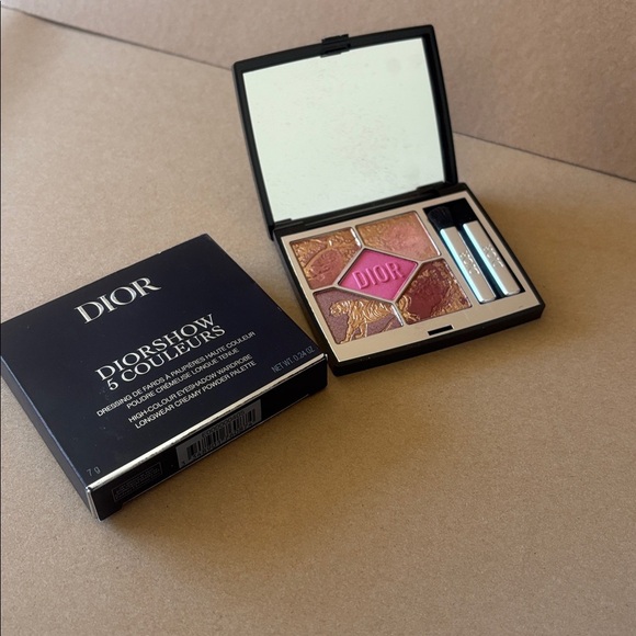 New authentic Dior blush and highlighter- NEVER USED - Picture 3 of 6